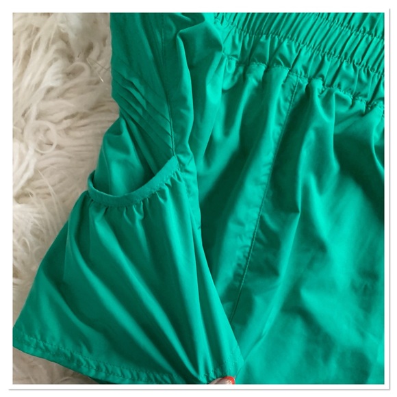 Free People Movement Get Your Flirt On Shortsie In Sport Green Size Medium - Picture 4 of 8